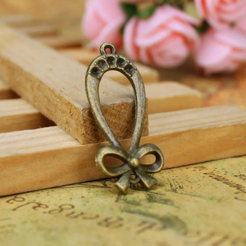 31x15MM Zinc Alloy Butterfly Teardrop Charm Pendant for DIY Necklace Bracelet Jewelry Making
