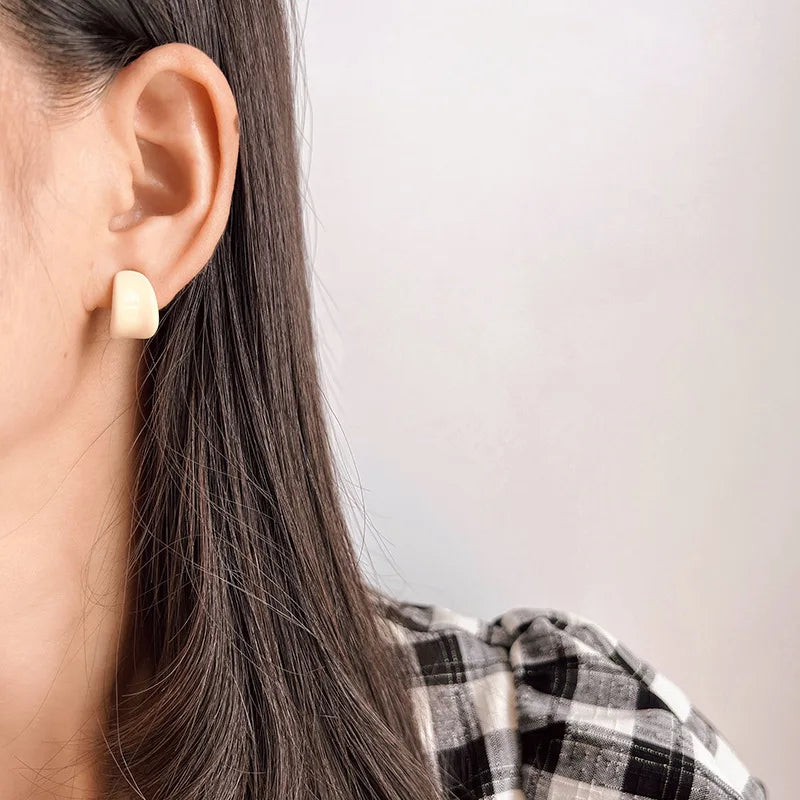 Elegant Cream Enamel Chunky C Hoop Circle Stud & Clip On No Piercing Minimalist Women's Earrings
