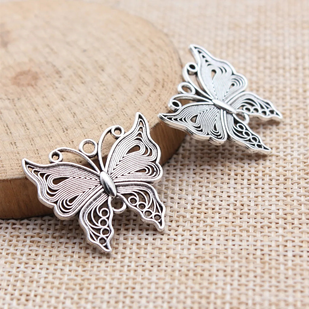 26x23mm 2.3g Antique Silver Zinc Alloy Butterfly Charm Pendant for DIY Necklace Bracelet Making