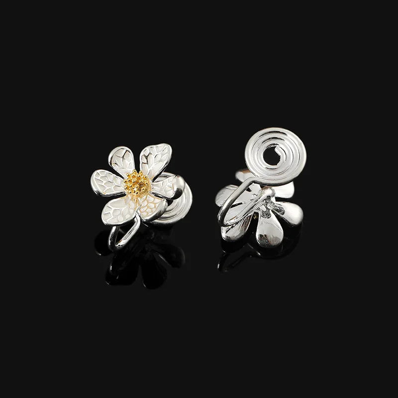 Elegant Korean White Daisy Flower Enamel Alloy Stud & Clip On No Piercing Gold Center Earrings