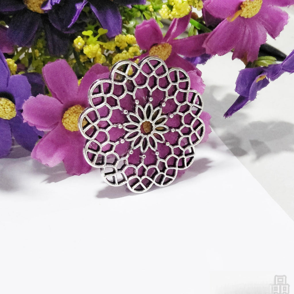39MM Antique Silver Zinc Alloy Round Filigree Charm Pendant for DIY Necklace Bracelet Jewelry Making