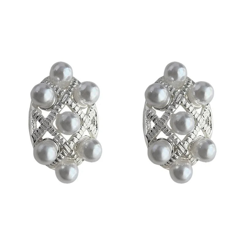 French Light Luxury Hollow Lace High-Luster Pearl Stud Earrings Vintage Ethnic Copper Jewelry