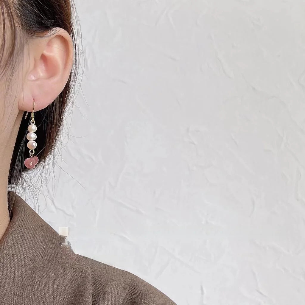 Handmade Freshwater Pearl Strawberry Quartz Geometric Asymmetric Pastoral Drop Earrings