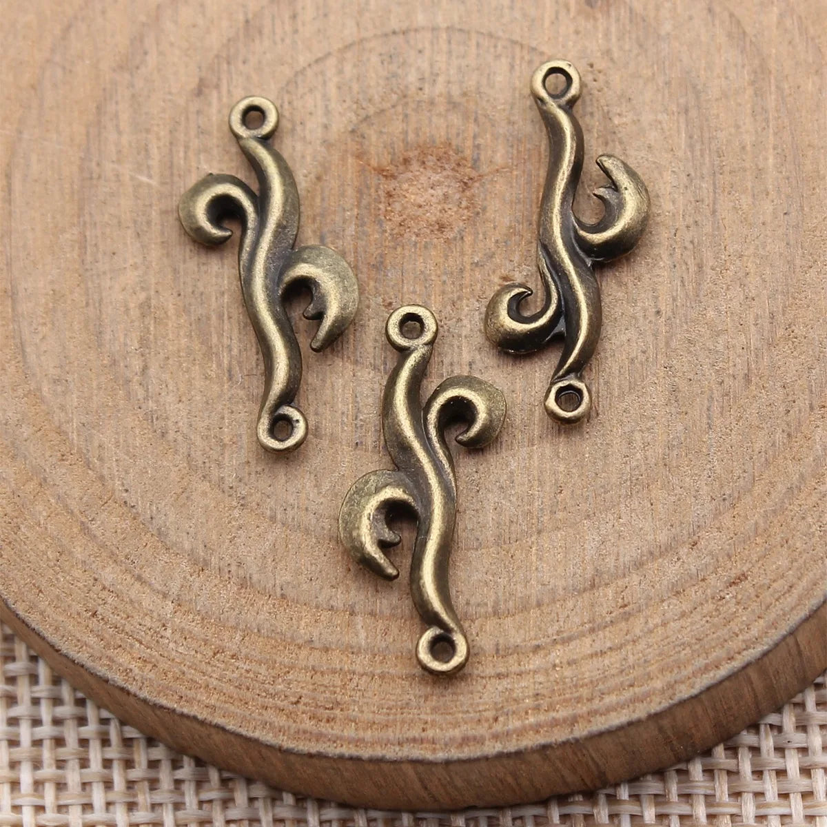 22x8.2mm 0.63g Multicolor Zinc Alloy Grass Connector Charm for Necklace Bracelet Earring Jewelry DIY