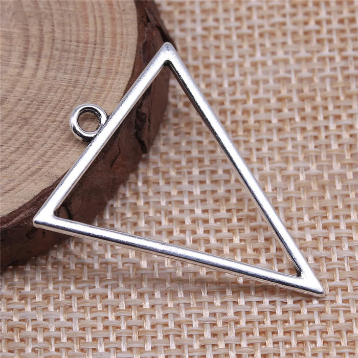 34x25mm 1.4g Antique silver zinc alloy Hollow Triangle Frame earring charms for DIY earrings making