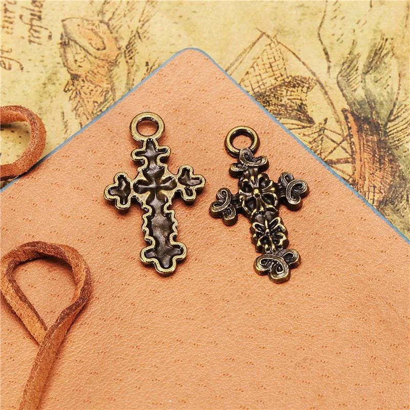 30x17MM Antique Silver Zinc Alloy Cross Charm Pendant for DIY Necklace Bracelet Jewelry Making