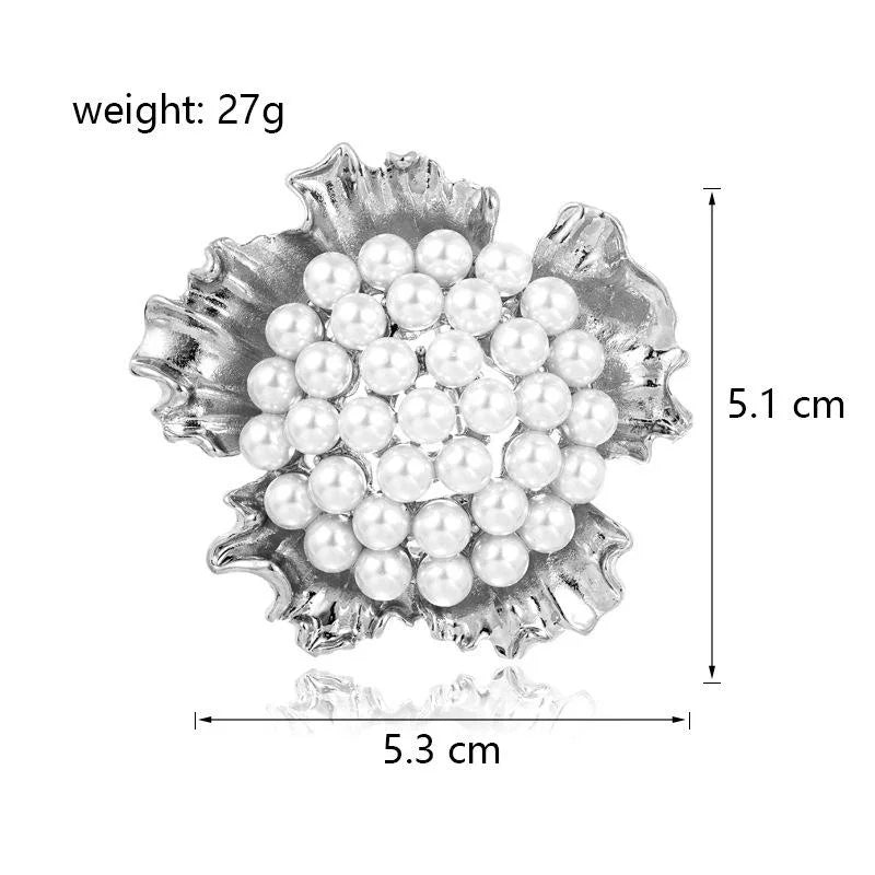 Elegant Sunflower Pearl Alloy Brooch For Women, Silver Flower Lapel Pin Corsage Suit Accessory Gift