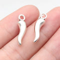 21x5.9x5.2mm 1.35g Antique Silver Zinc Alloy Chili Pepper Charm Pendant for DIY Necklace Bracelet Making