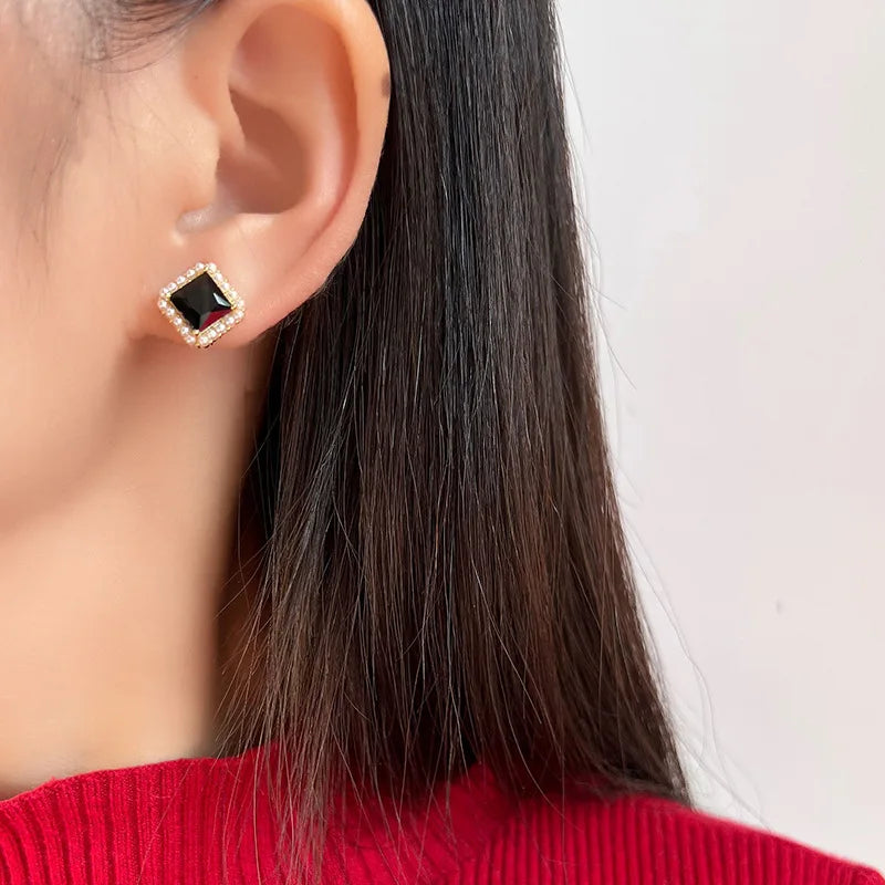 Vintage Black Square Crystal Pearl Stud & Clip On No Piercing French Luxury Alloy Earrings