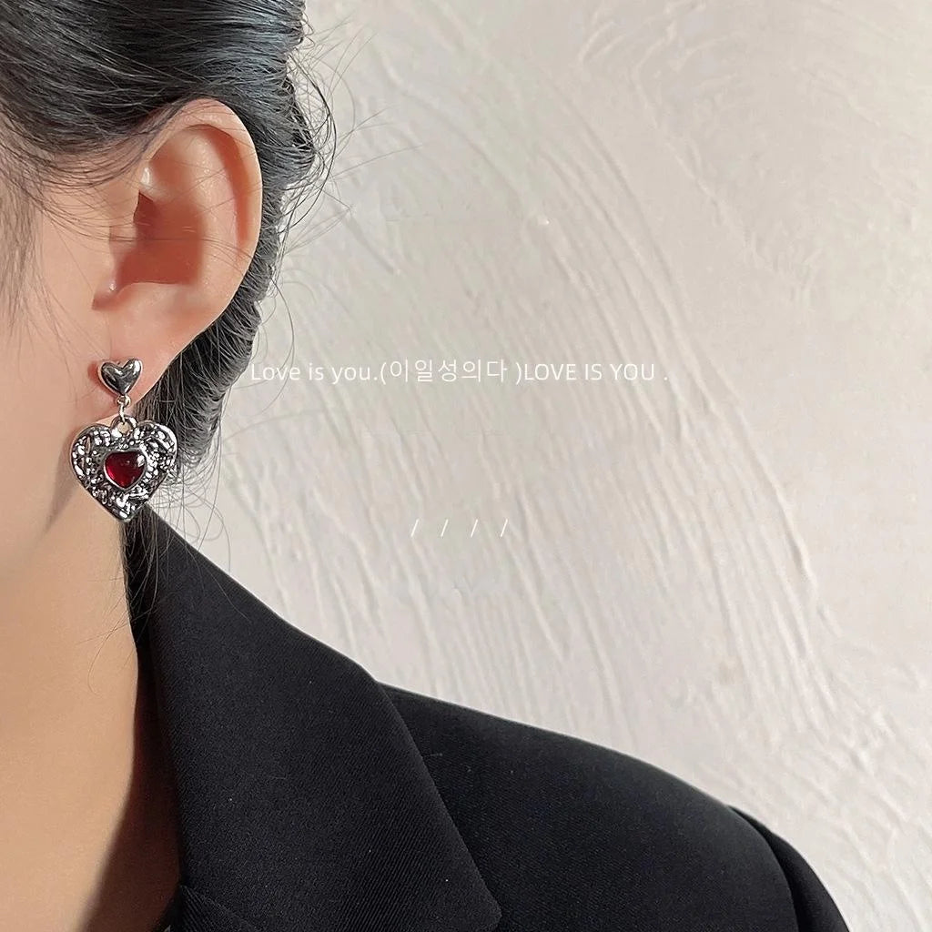 Sweet Cool Hammered Metal Heart Stud Earrings Vintage Silver Plated Post Jewelry For Women