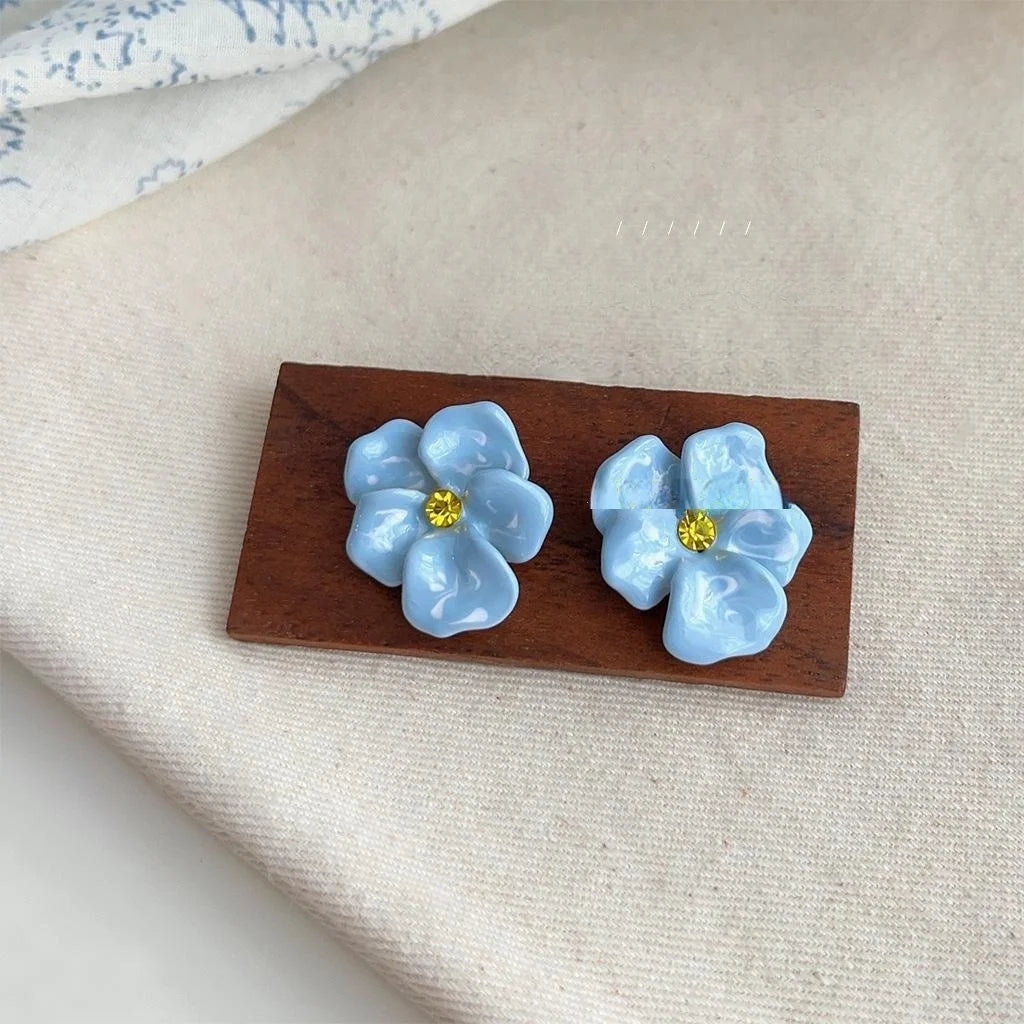 Vintage Enamel Orchid Flower Stud Earrings Gold Plated Copper Artsy Fresh Jewelry