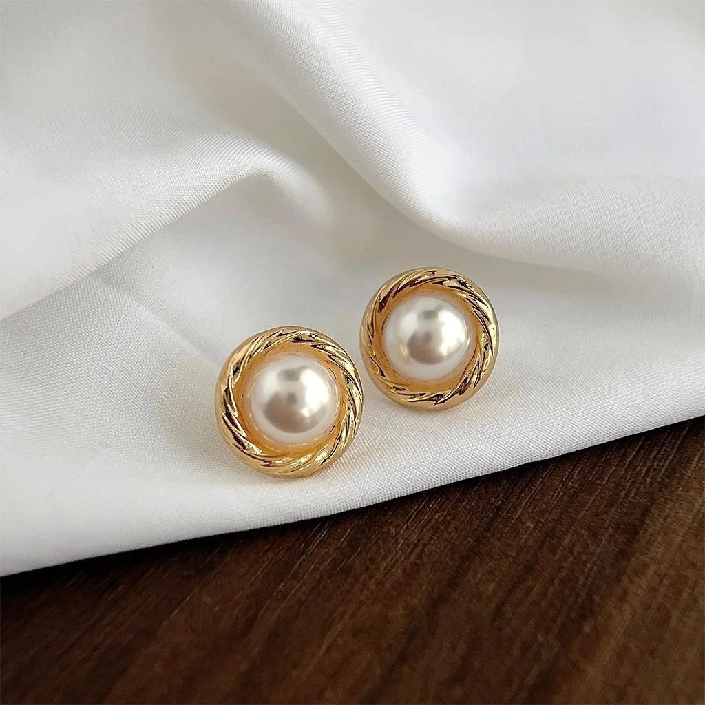 French Vintage Copper High Luster Pearl Stud Earrings Geometric Twist Round Elegant Jewelry
