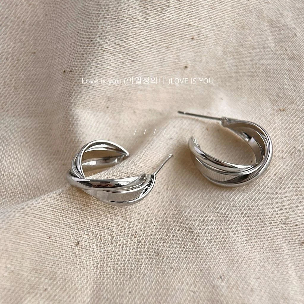 Style Copper Geometric Round Hollow Line Drop Earrings