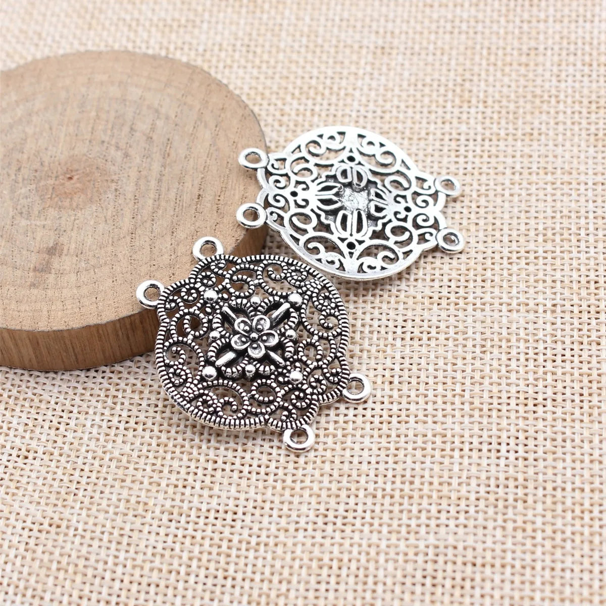 37x32mm 5.39g Multicolor Zinc Alloy Four-Hole Connector Charm for Body Chain Waist Chain Making