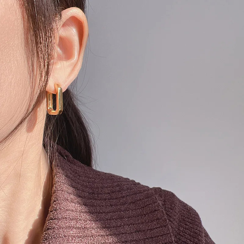 Elegant Geometric Square Gold Alloy Hoop Stud & Clip On No Piercing Screw Back Women's Earrings