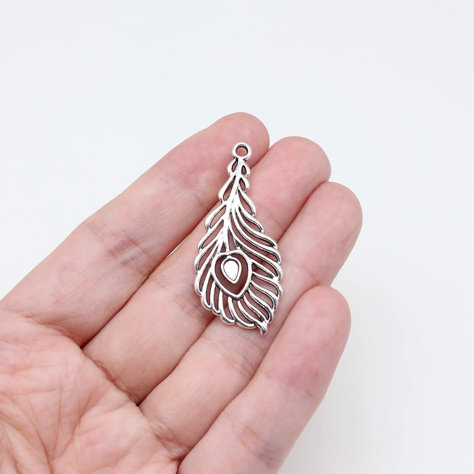 39x18mm 1.7g Zinc Alloy Peacock Feather Charm Pendant for DIY Necklace Bracelet Jewelry Making