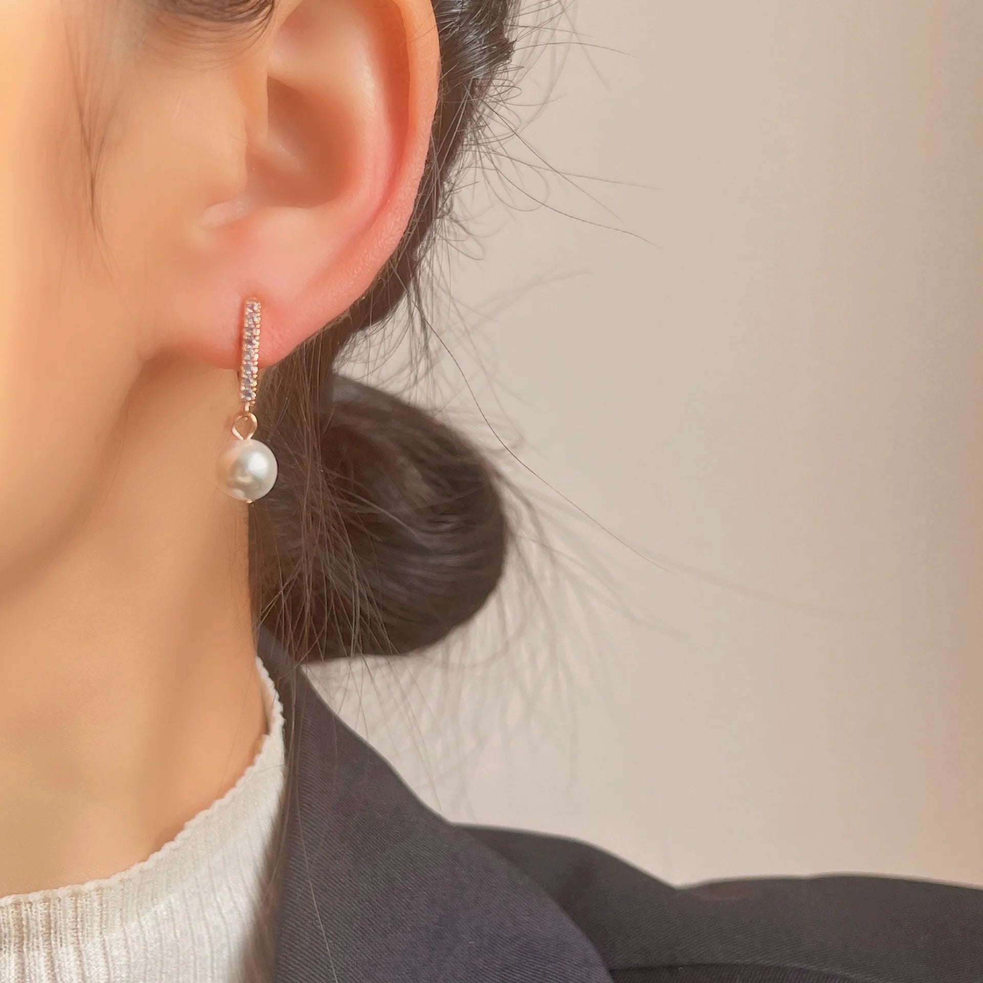Elegant Spiral Disc Zircon Bar Pearl Drop Stud & Clip On No Piercing Alloy Tassel Earrings