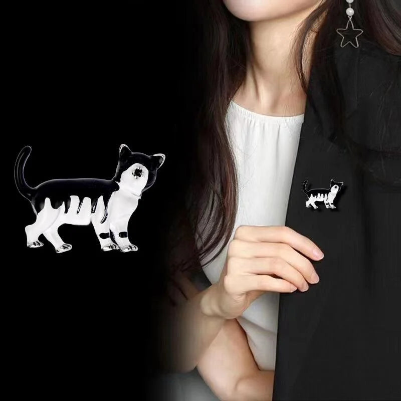 Cute Enamel Cartoon Dog Animal Brooch Alloy Lapel Pin Fashion Suit Accessory Corsage Gift For Women
