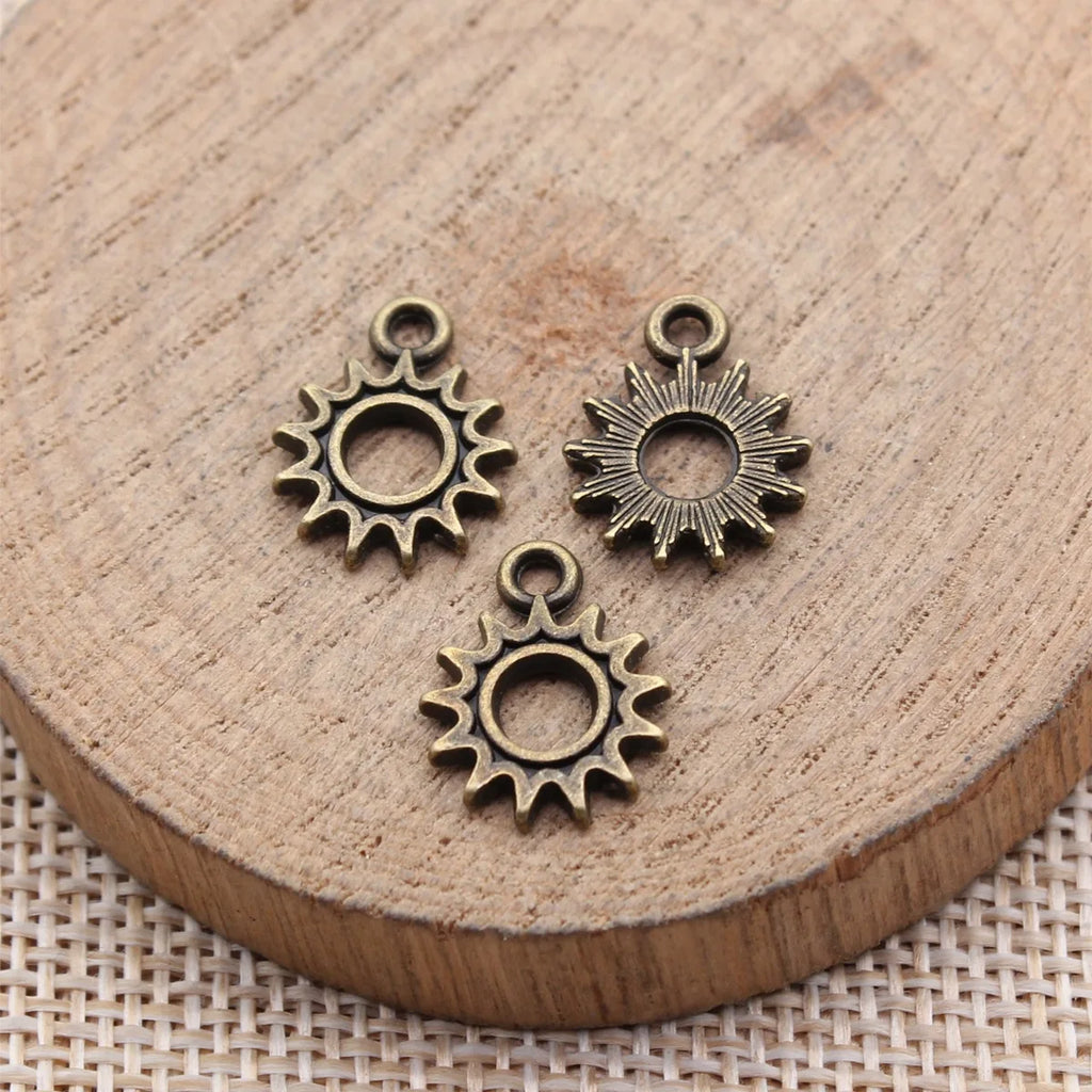 15x12mm 0.69g Multicolor Zinc Alloy Gear Charm Pendant for DIY Bracelet Necklace Jewelry Making