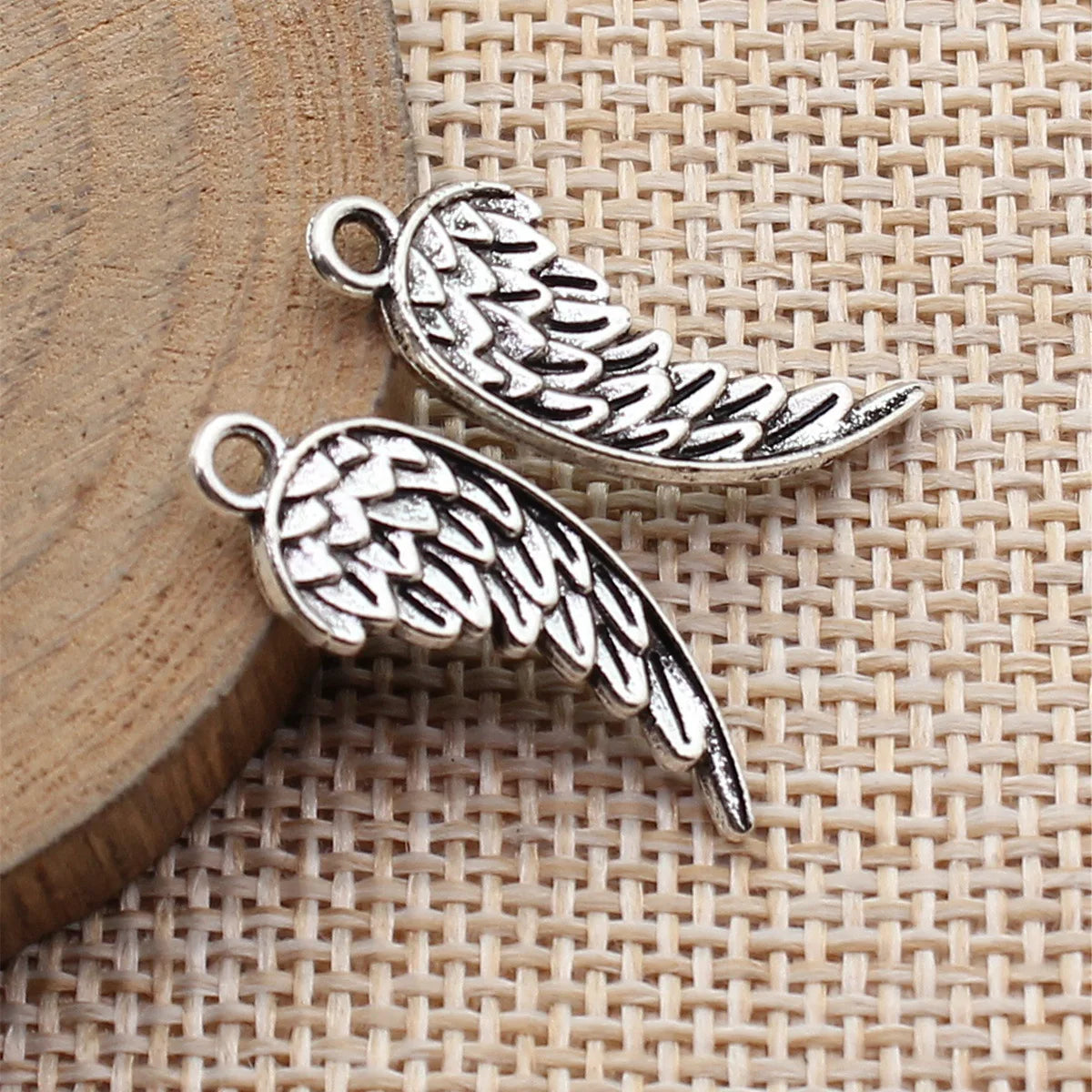 26x9.3mm 1.1g Antique Silver Zinc Alloy Wing Charm Pendant for DIY Bracelet Necklace Jewelry Making