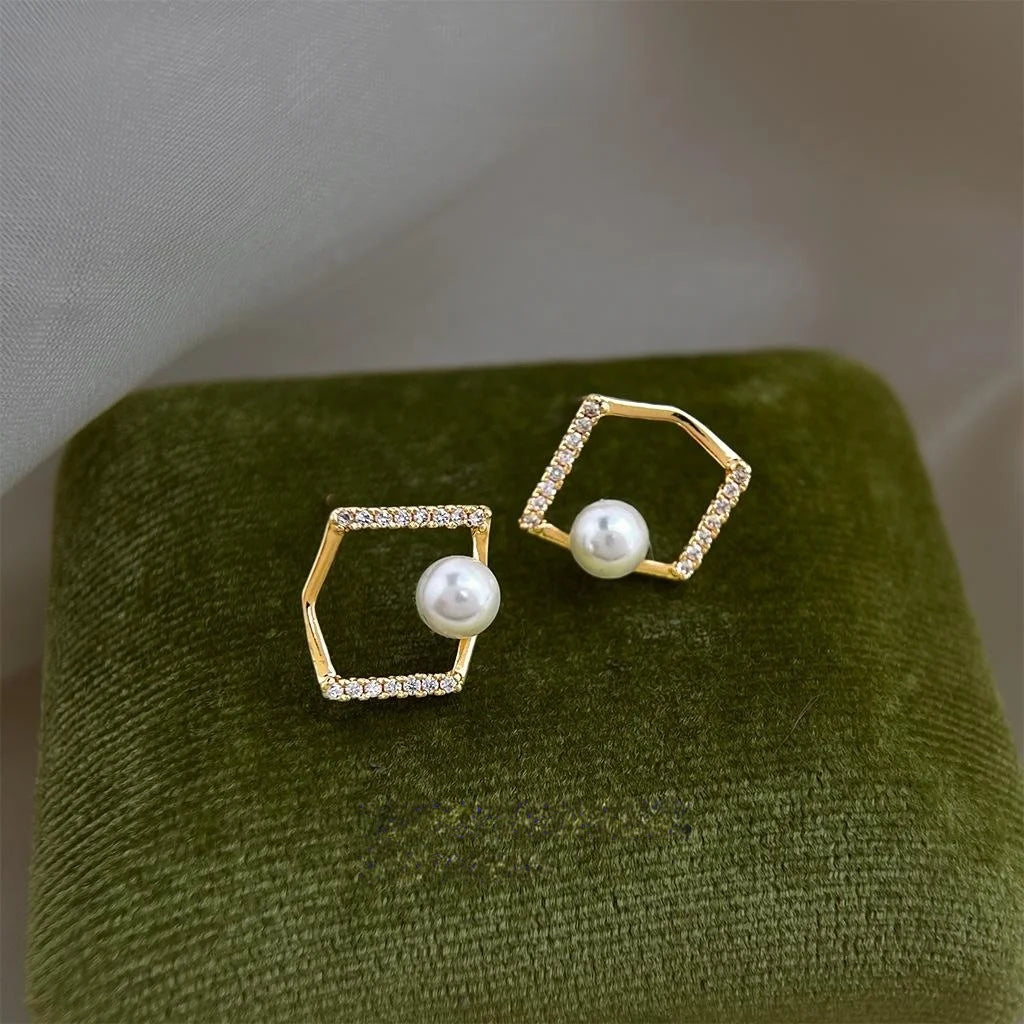 Copper Geometric Stud Earrings With Micro Pave Zircon, Pearl Hollow Line Minimalist Luxury Style
