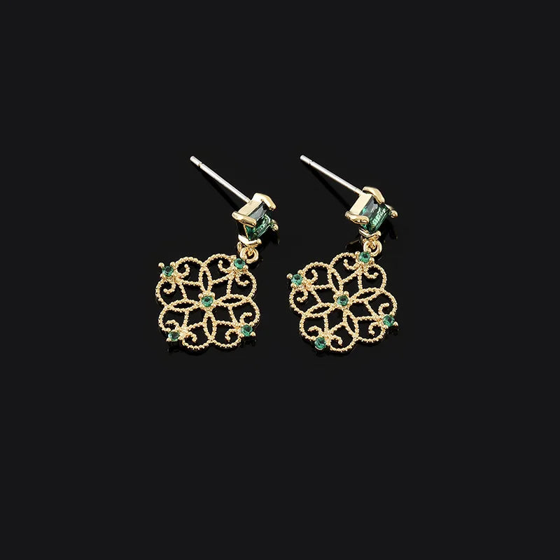 Vintage Chinese Style Green Zircon Geometric Filigree Disc Stud & Clip On No Piercing Earrings