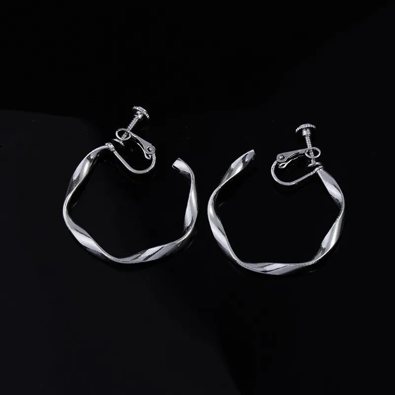 Elegant Twisted Spiral Hoop Alloy Stud & Clip On No Piercing Gold Circle Ear Cuff Earrings