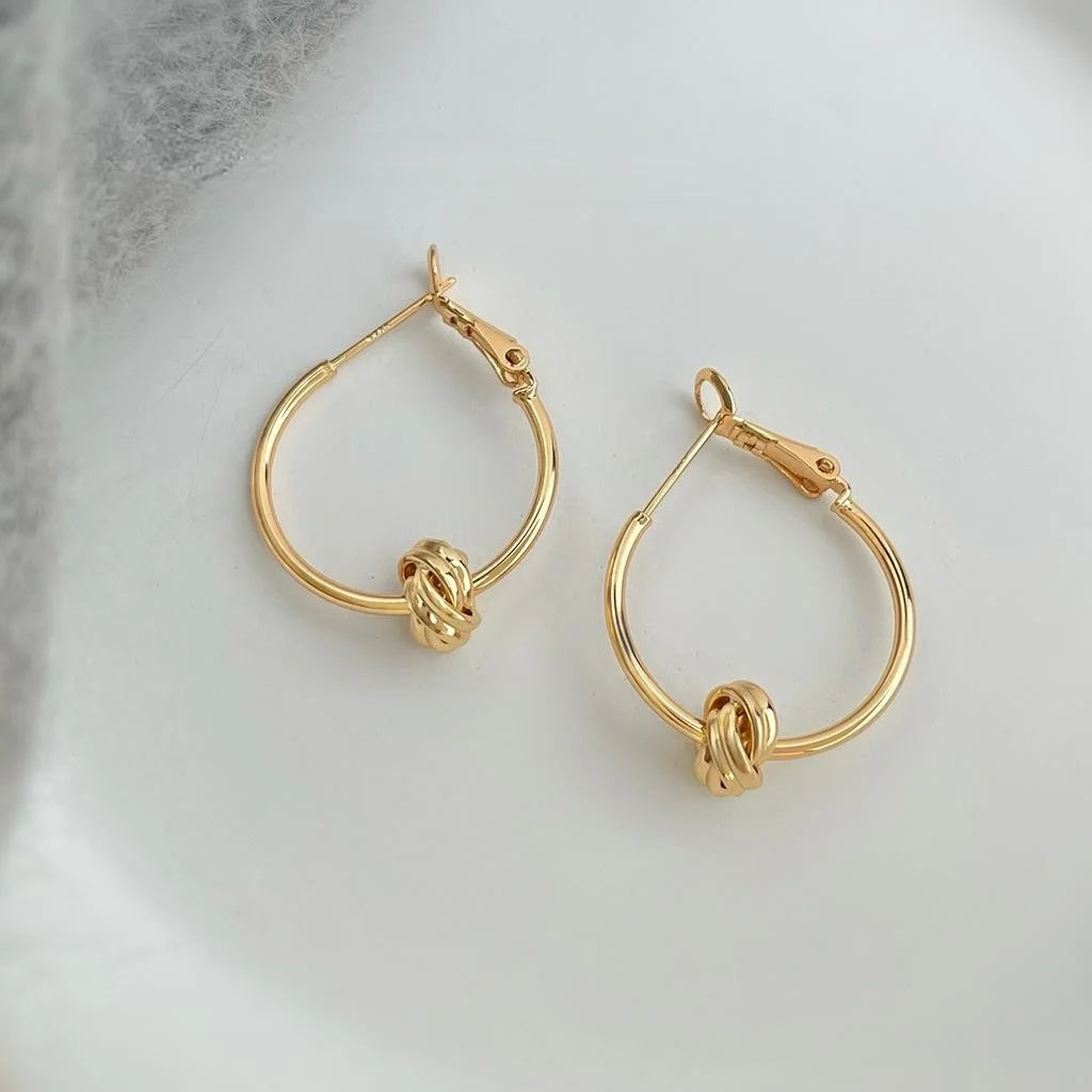 Fashion Geometric Twisted Circle Hoop Earrings Copper Luxury Style Jewelry