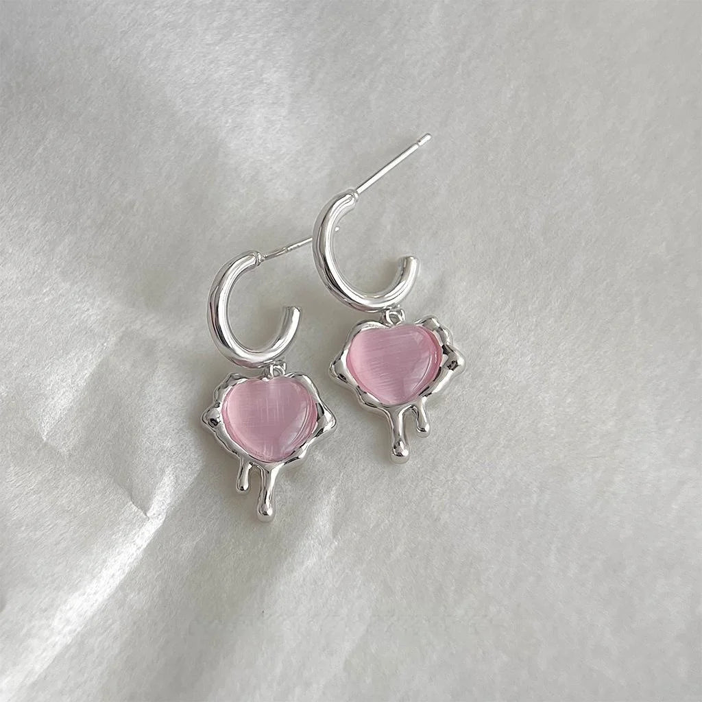 Sweet Cool Heart Glass Cat Eye Stone Copper Drop Earrings Designer Style