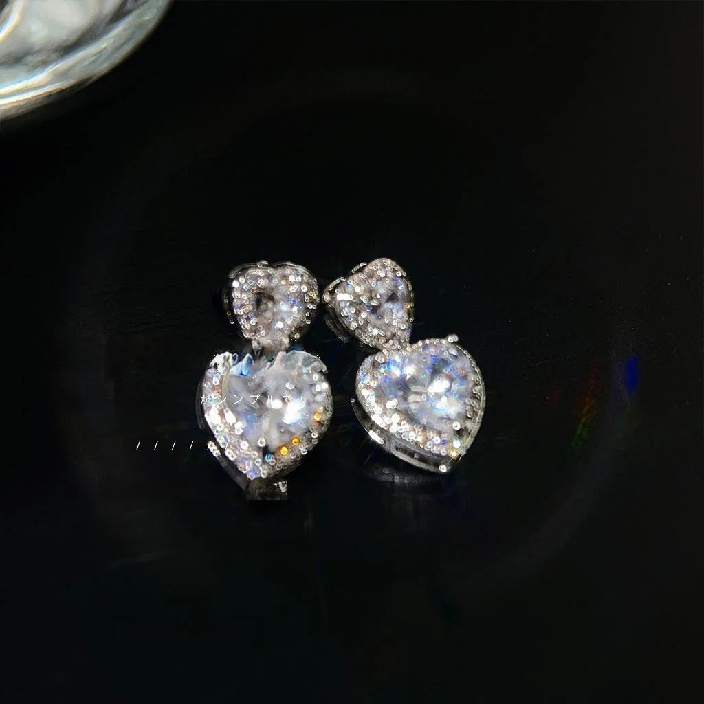 Light Luxury Heart Zircon Stud Earrings Silver Plated Copper Sparkling Elegant Jewelry