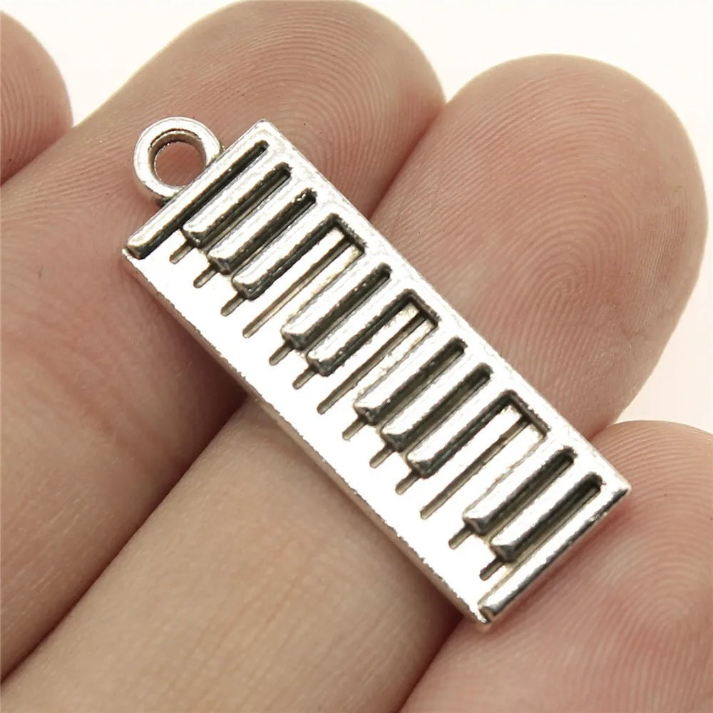 30x10mm 2.9g Antique Silver Zinc Alloy Electronic Keyboard Charm Pendant for DIY Music Jewelry Making