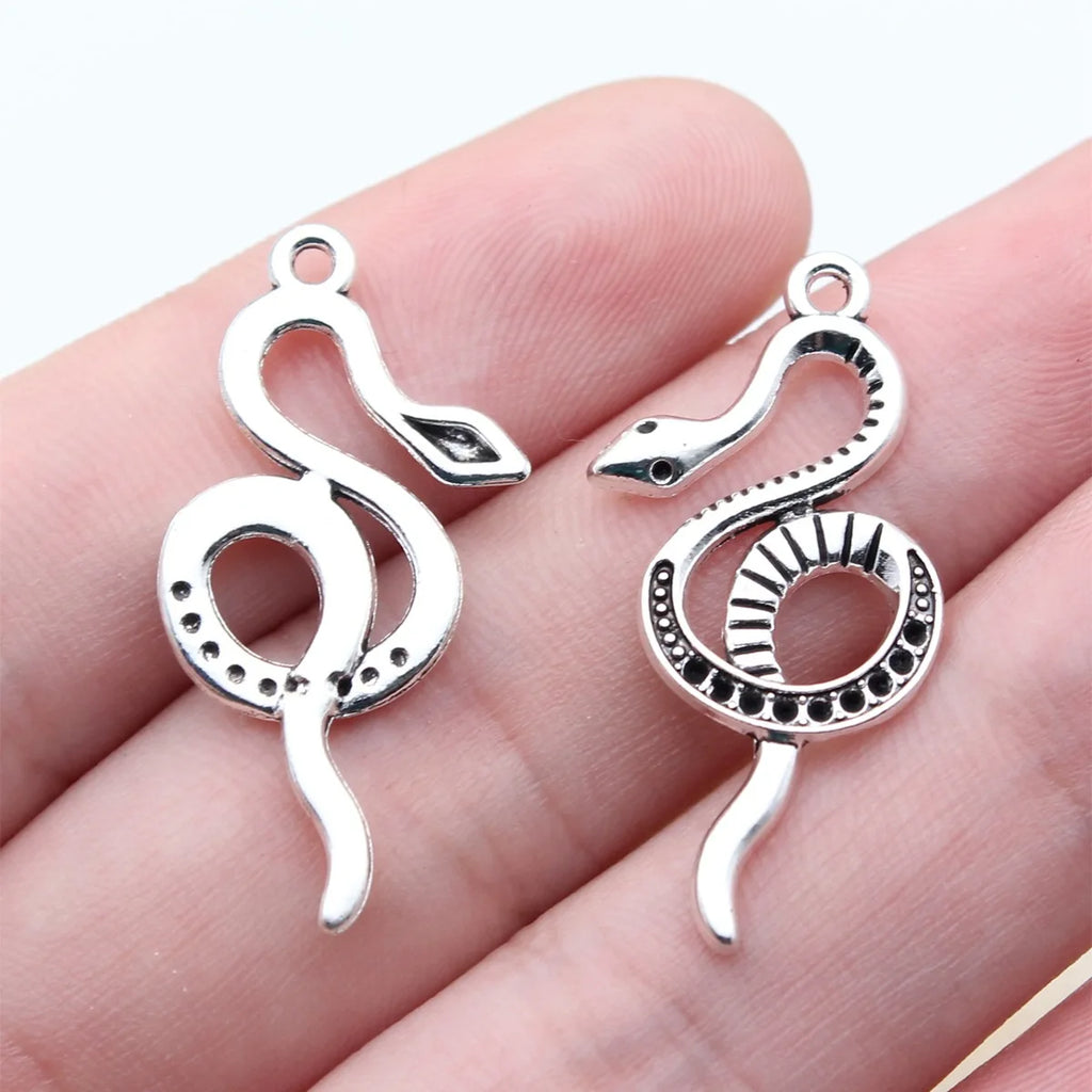 32x16mm 1.3g Antique Silver Zinc Alloy Snake Charm Pendant for Vintage DIY Jewelry Making
