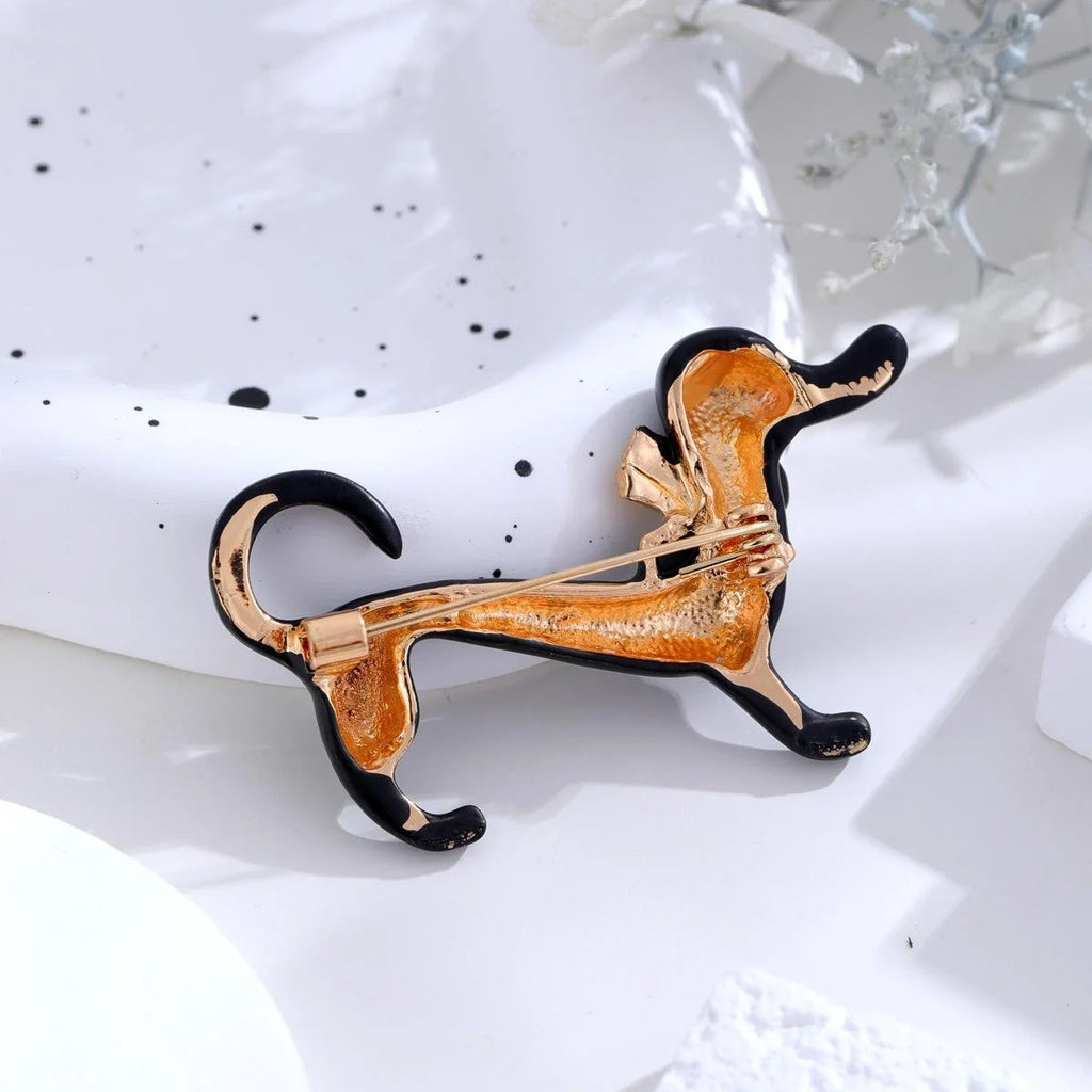 Cute Gold Alloy Dachshund Dog Brooch With Green Rhinestone Eye, Creative Animal Lapel Pin Gift