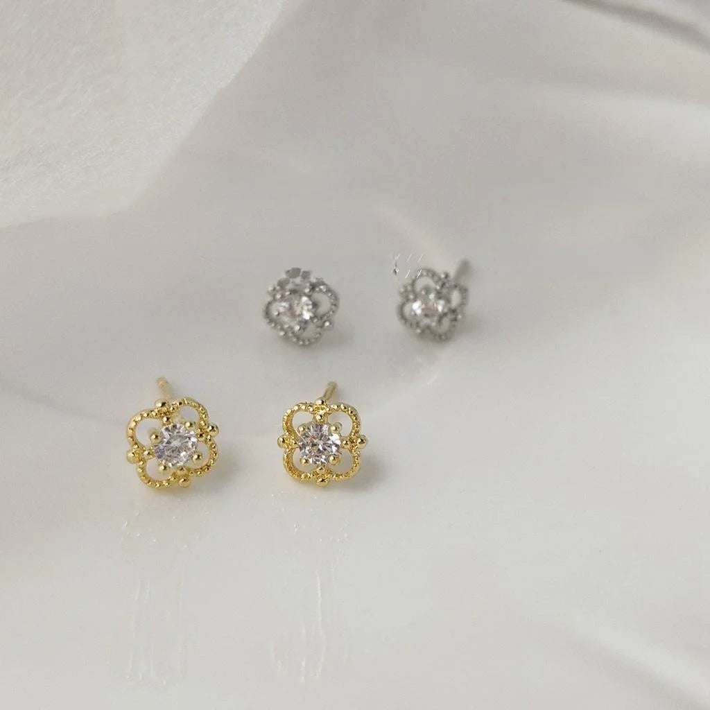 Korean Japanese Style Copper Zircon Flower Mini Stud Earrings For Women Daily Wear