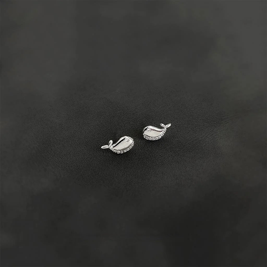 Minimalist Copper Micro Pave Zircon Mini Whale Stud Earrings For Women Student Jewelry