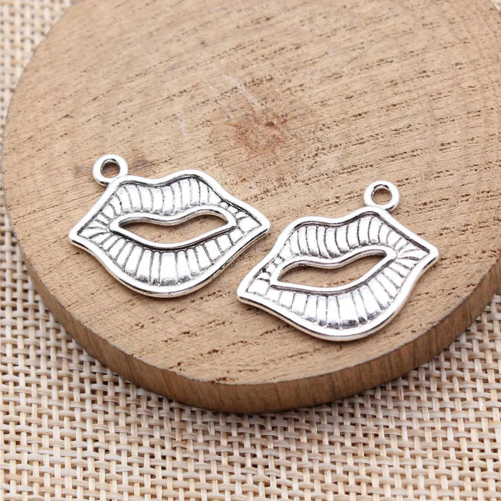 24x20mm 1.7g Antique Silver Zinc Alloy Lips Charm Pendant for DIY Necklace Bracelet Jewelry Making