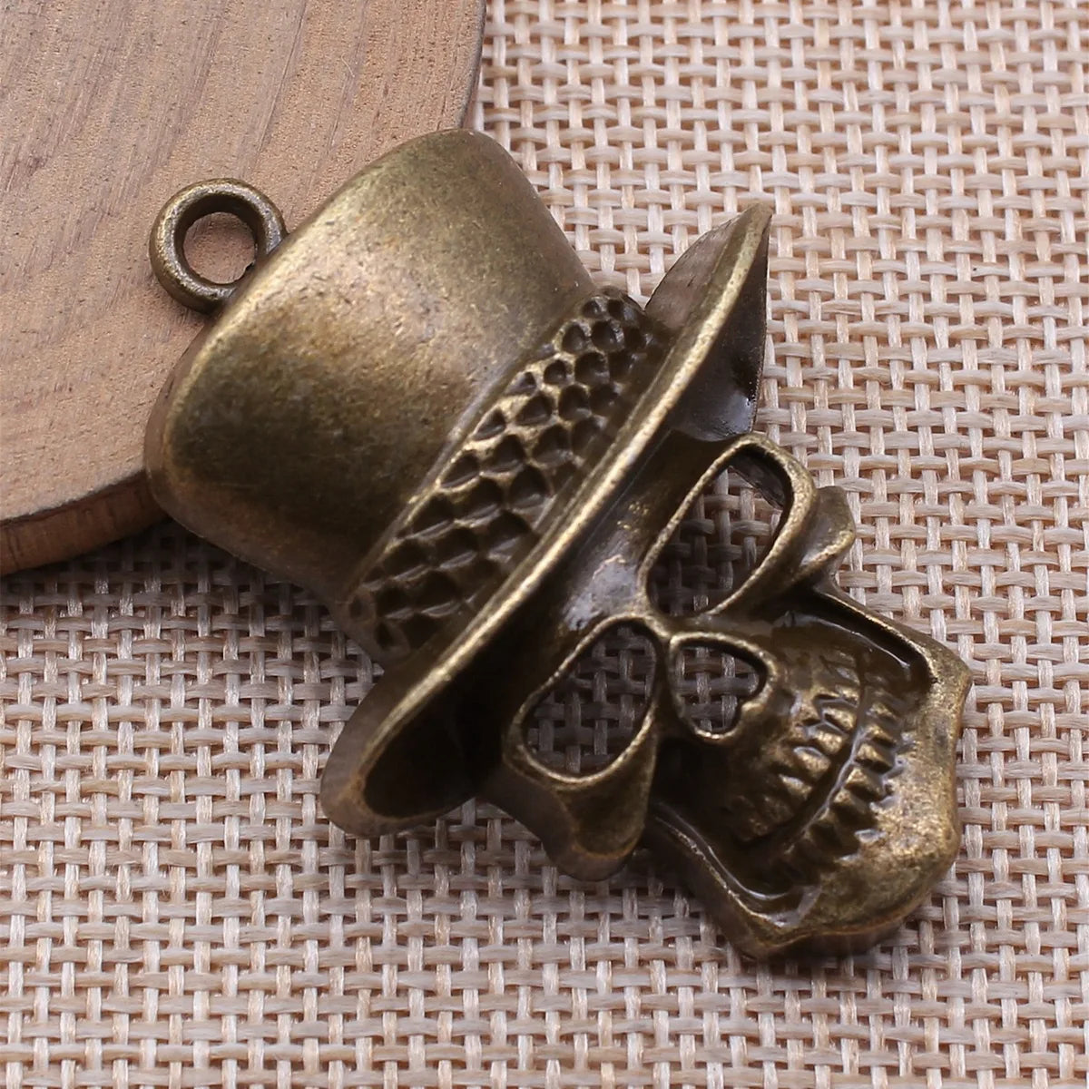52x38mm 14.8g Multicolor Zinc Alloy Cowboy Skull Charm Pendant for Western Gothic DIY Jewelry Making