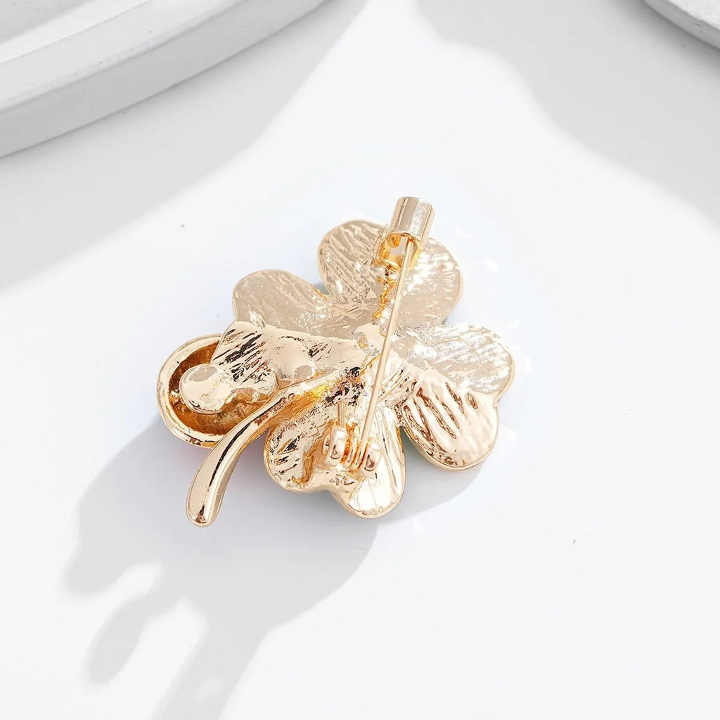 Cute Enamel Ladybug On Four Leaf Clover Brooch With Rhinestone, Lucky Lapel Pin Corsage Gift