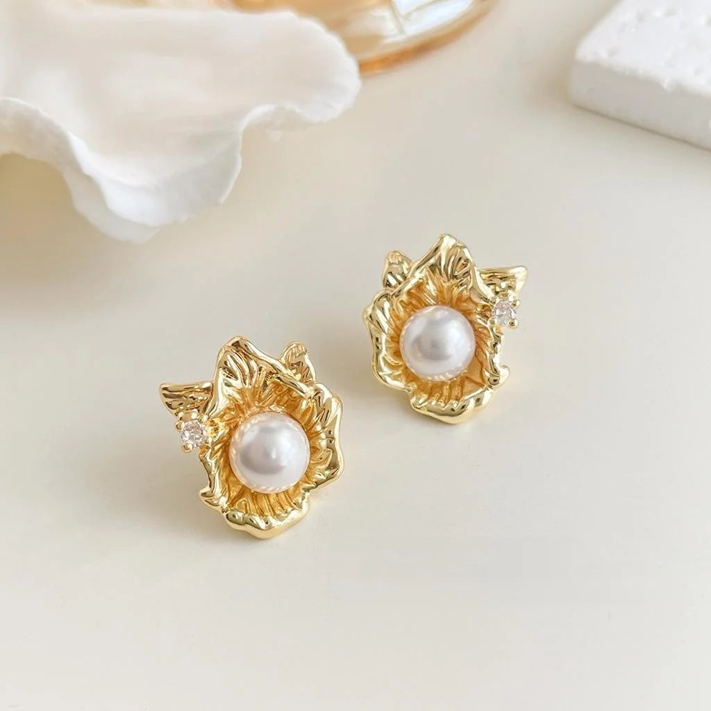 Light Luxury Irregular Floral Leaf Pearl Stud Earrings Copper Silver Plated Designer Jewelry