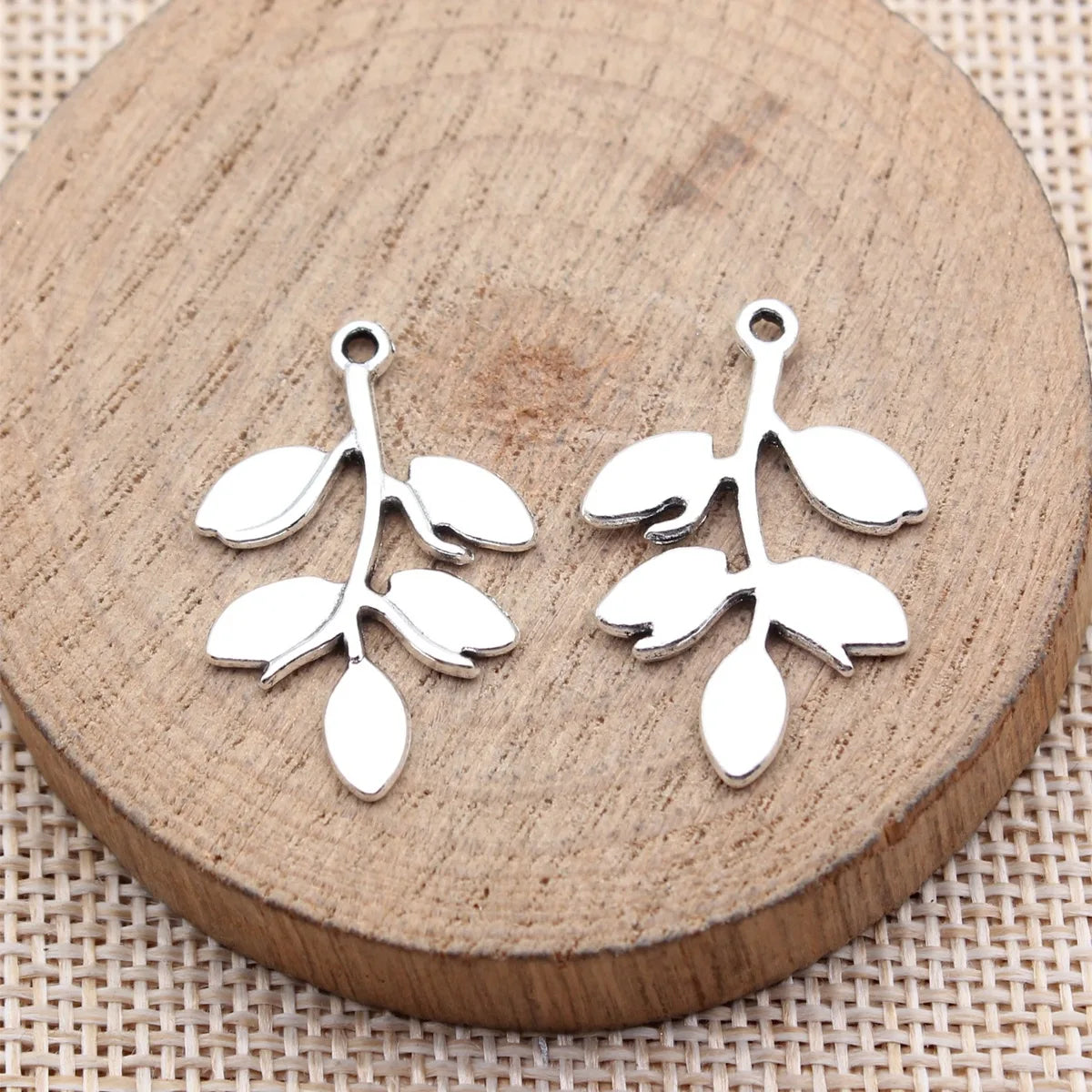 28x18mm 1.55g Multicolor Zinc Alloy Tree Branch Charm Pendant for DIY Necklace Bracelet Jewelry