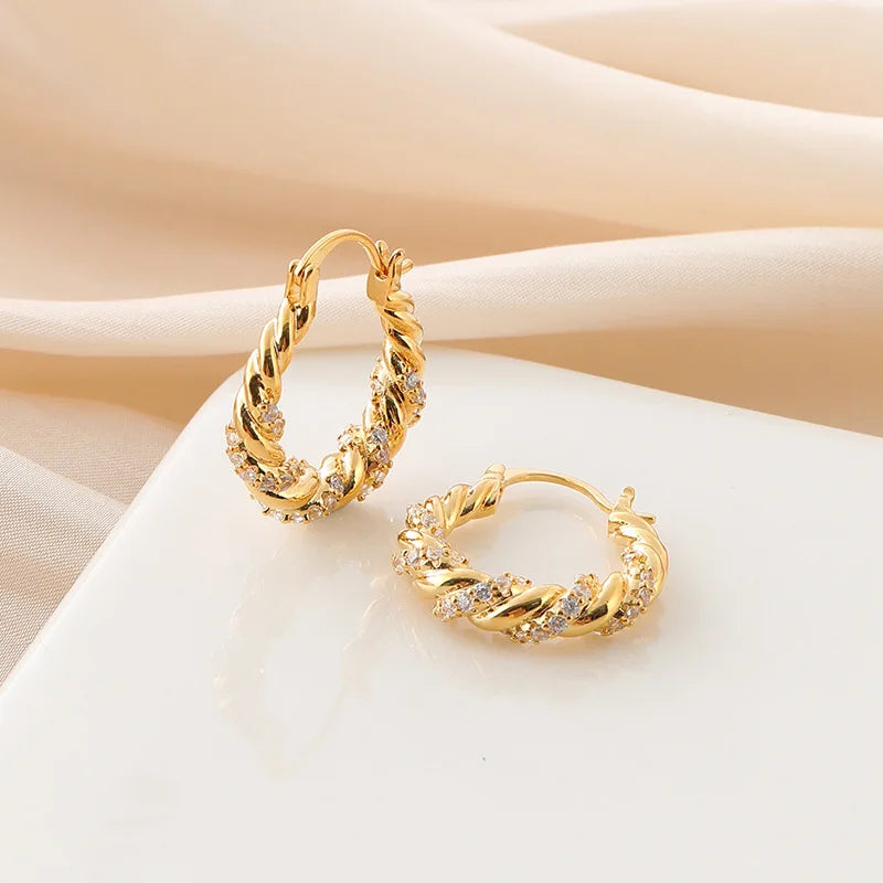 Luxury Gold Tone Twisted Hoop Zircon Alloy Stud & Clip On No Piercing Spiral Huggie Circle Earrings