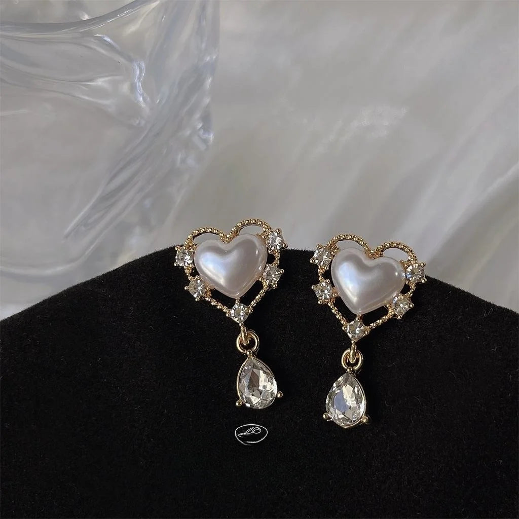 Vintage 14K Plated Alloy Heart Pearl Glass Teardrop Stud Earrings For Women