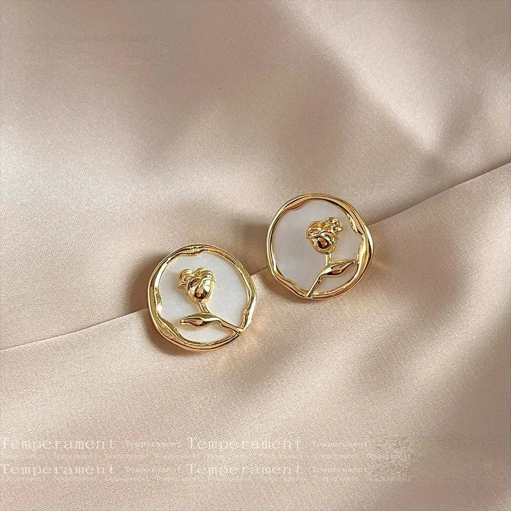 French 3D Rose Flower Copper Stud Earrings Light Luxury Versatile Round Floral Jewelry