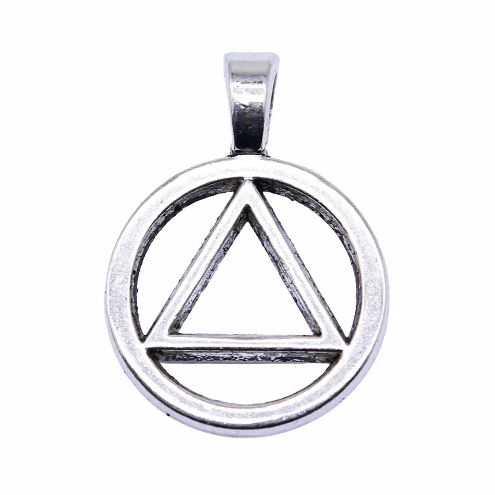 26x19mm 2.6g Antique Silver Zinc Alloy Geometric Triangle Symbol Charm Pendant for DIY Jewelry