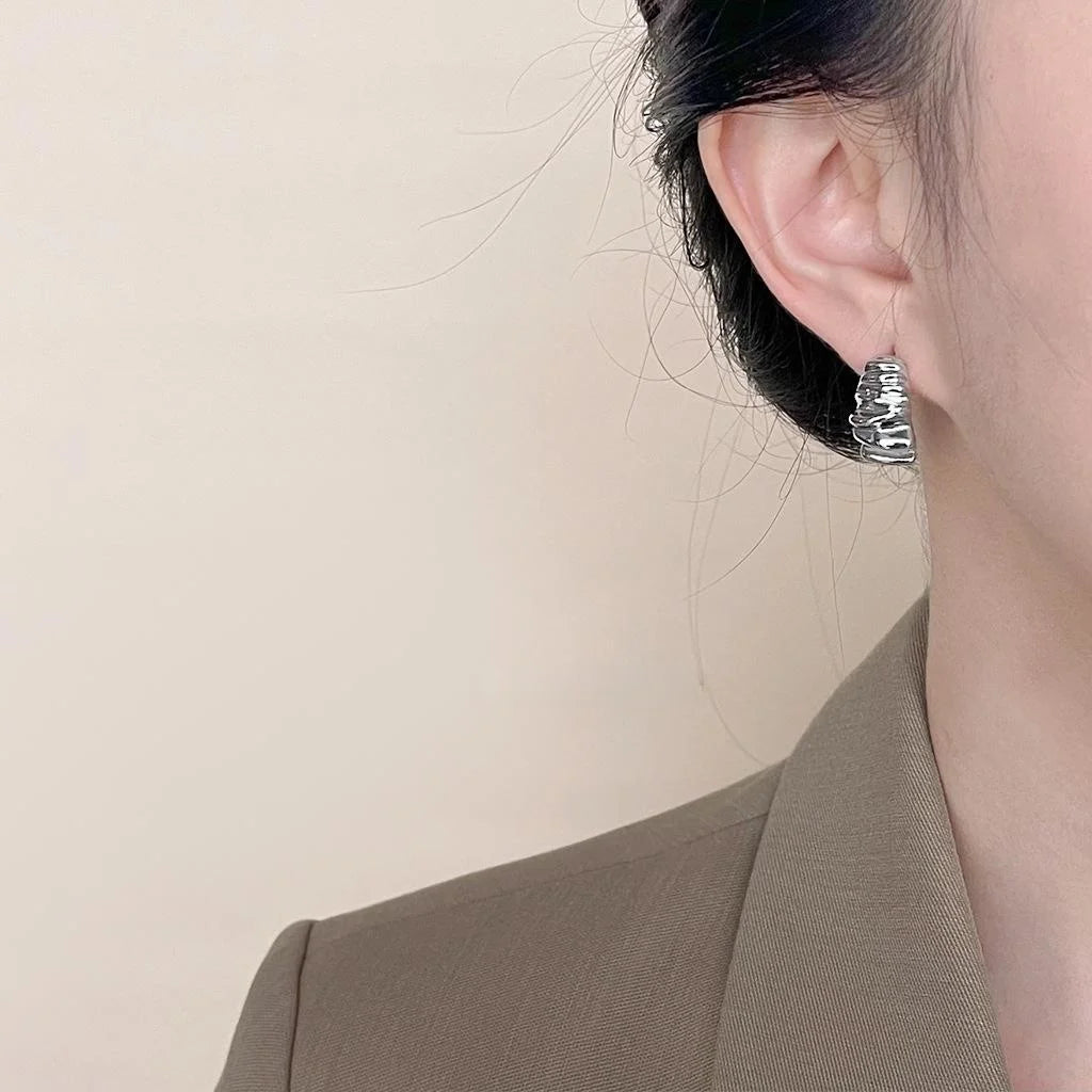 14K Gold Plated Copper Geometric Wrinkle Stud Earrings For Women Light Luxury Designer Style