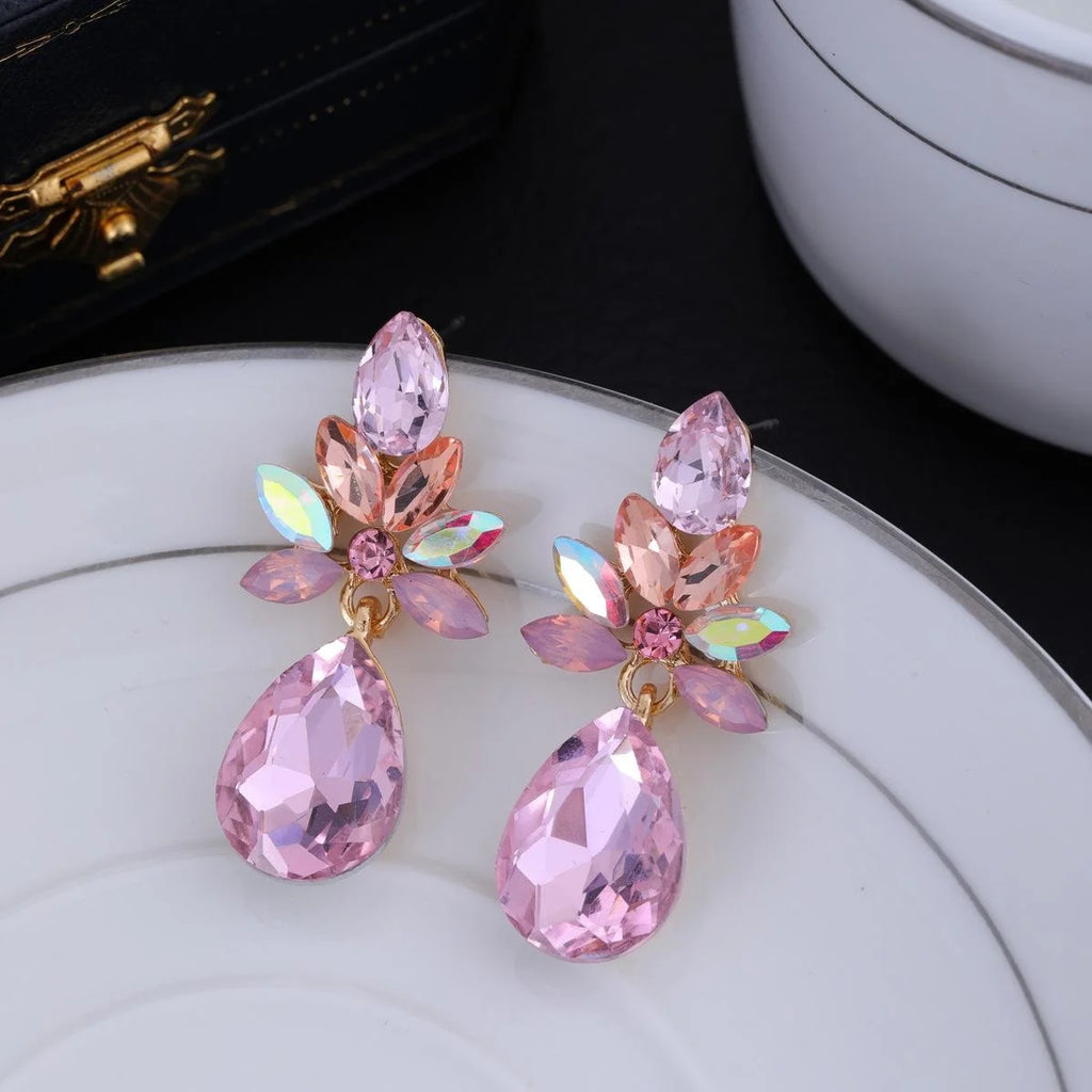 Elegant Alloy Rhinestone Geometric Waterdrop Earrings Luxury Crystal Dangle Studs For Wedding Party Gift