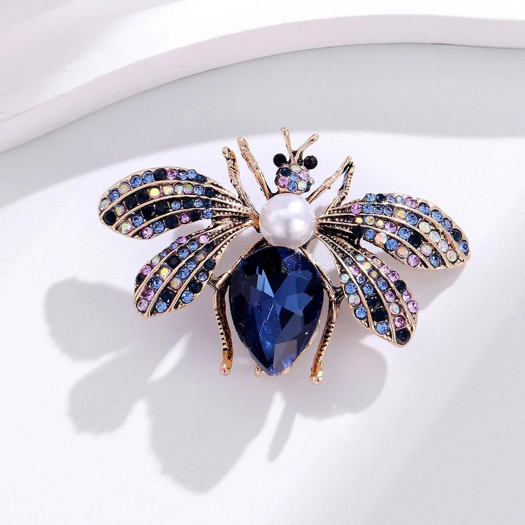 Luxury Bee Brooch With Rhinestones Faux Pearl Blue Crystal Alloy Insect Lapel Pin Corsage Suit Accessory