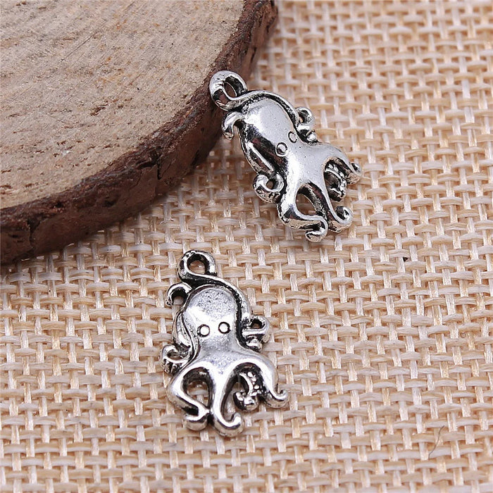 10x18mm 0.8g Antique Silver Zinc Alloy Octopus Fish Charm Pendant for DIY Ocean Theme Jewelry Making