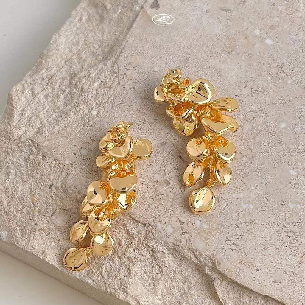 Light Luxury Gold Metal Flower Leaf Long Tassel Drop Earrings Vacation Statement Jewelry