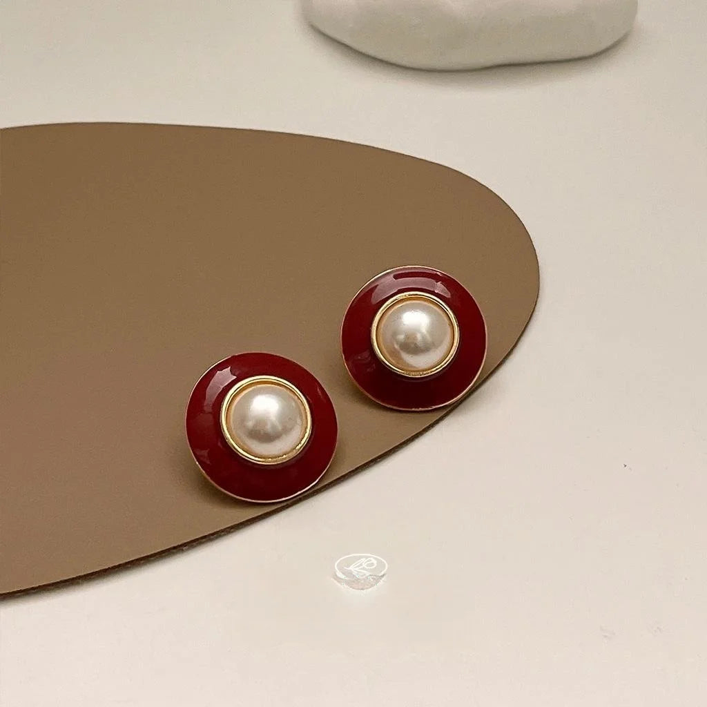 Vintage Hong Kong Style Red Geometric Pearl Resin Stud Earrings, Light Luxury Metal Enamel Jewelry
